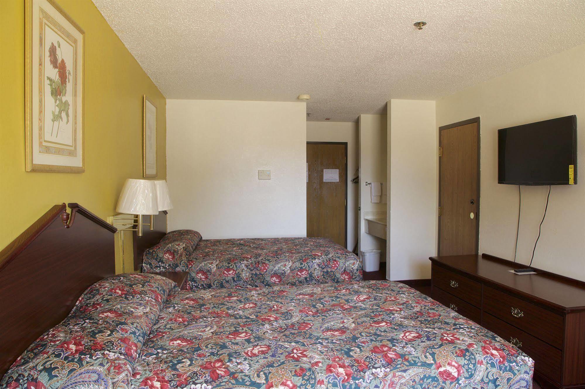 Econo Lodge Inn & Suites Мак-Кінні Екстер'єр фото