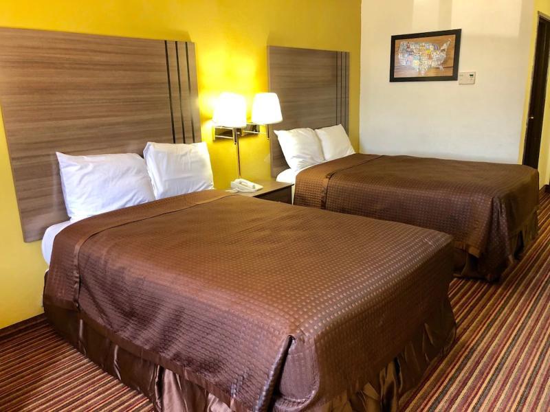 Econo Lodge Inn & Suites Мак-Кінні Екстер'єр фото